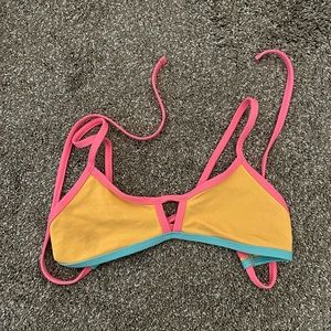 Jolyn vent bikini top discontinued pattern size small
